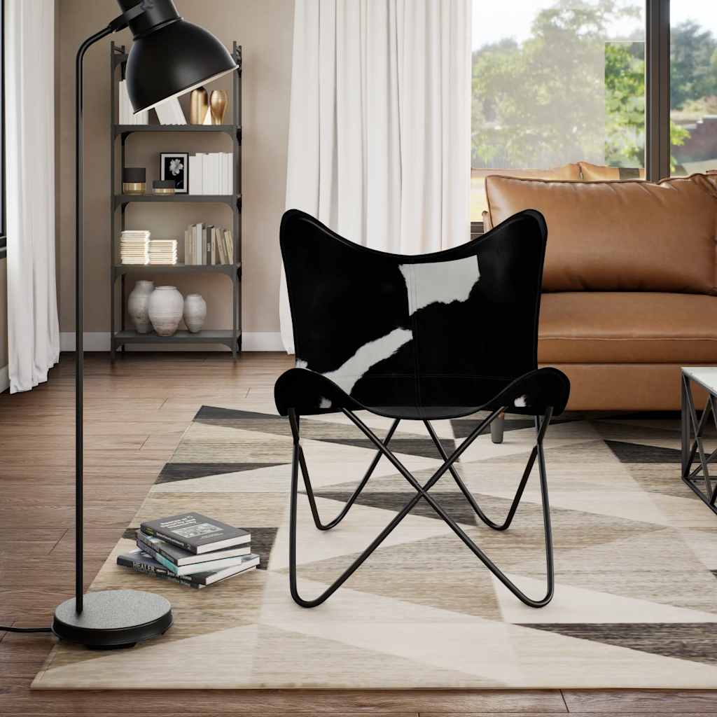 Chaise Papillon en cuir de vache véritable noir et blanc