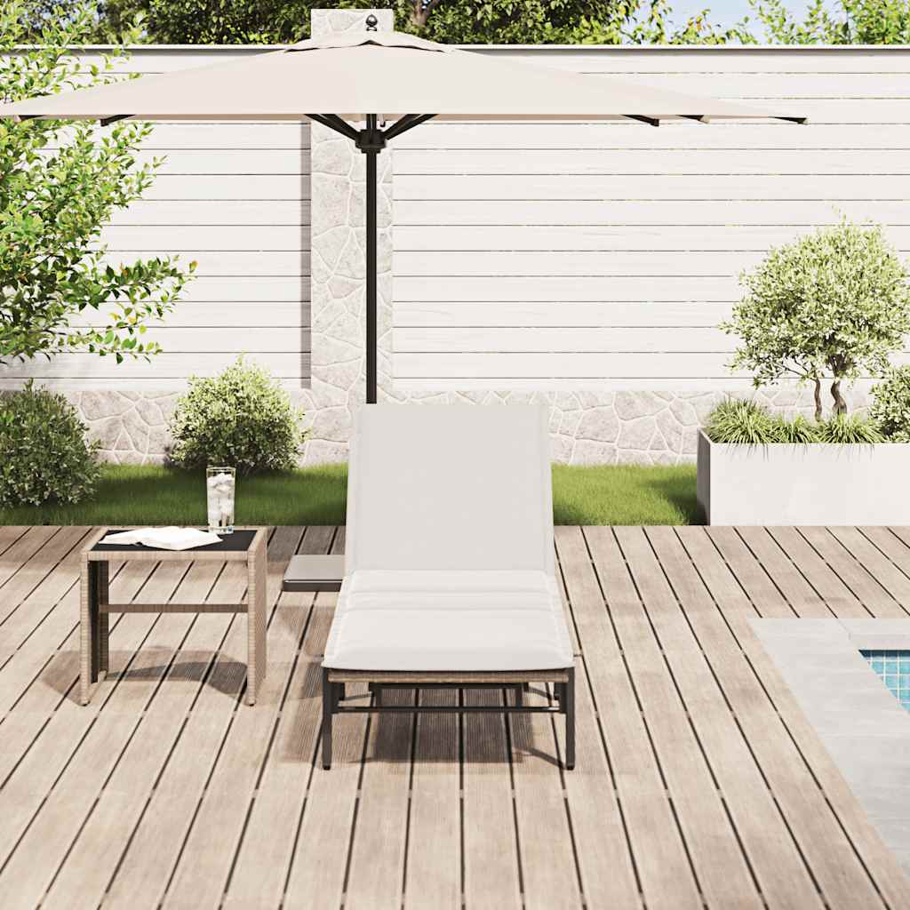 Bain de soleil avec coussin en polyrotin beige