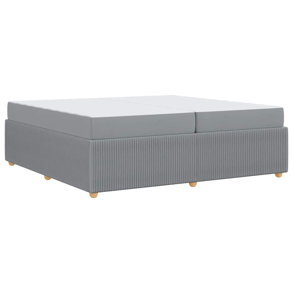 Bettgestell mit Matratze Hellgrau 200 x 200 cm Stoff