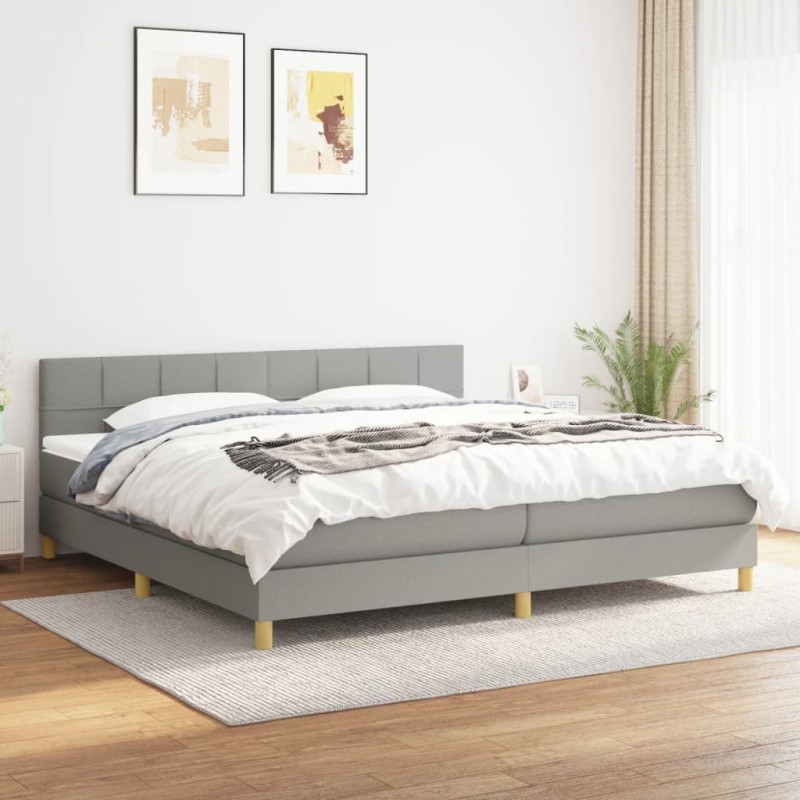 Boxspringbett mit Matratze Hellgrau 200x200 cm Stoff