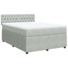 Boxspringbett mit Matratze Hellgrau 140x200 cm Samt