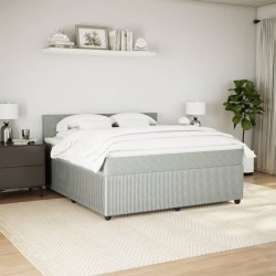 Boxspringbett mit Matratze Hellgrau 180x200 cm Samt