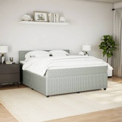 Boxspringbett mit Matratze Hellgrau 180x200 cm Samt