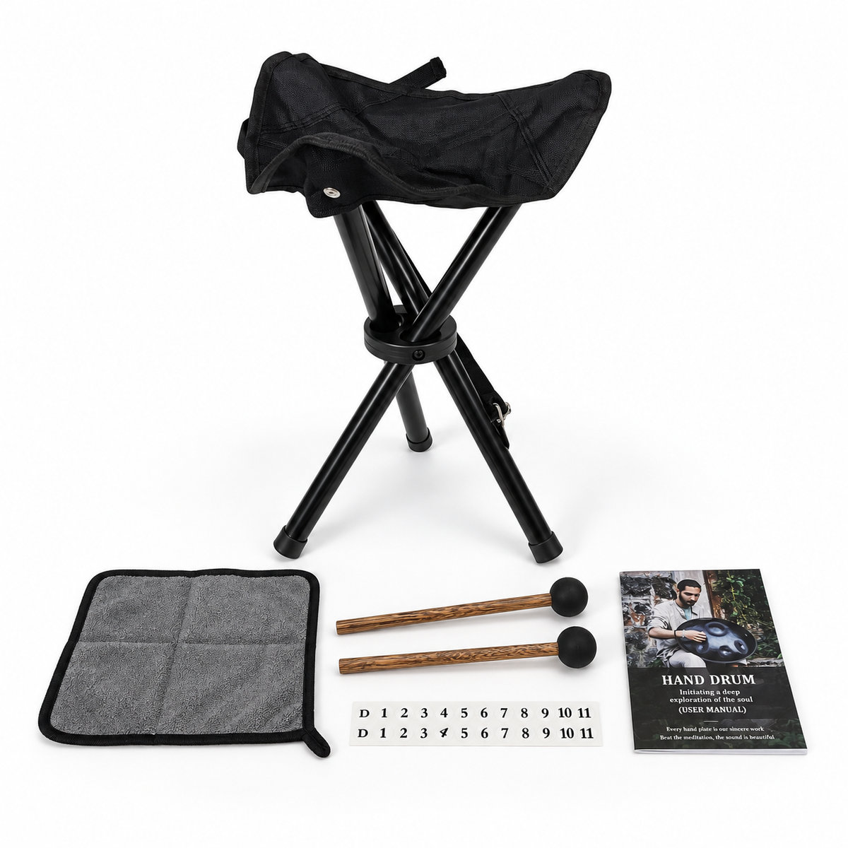 Zubehör der Handpan mit Klappständer, Schlägeln, Reinigungstuch, Aufklebern und Handbuch
