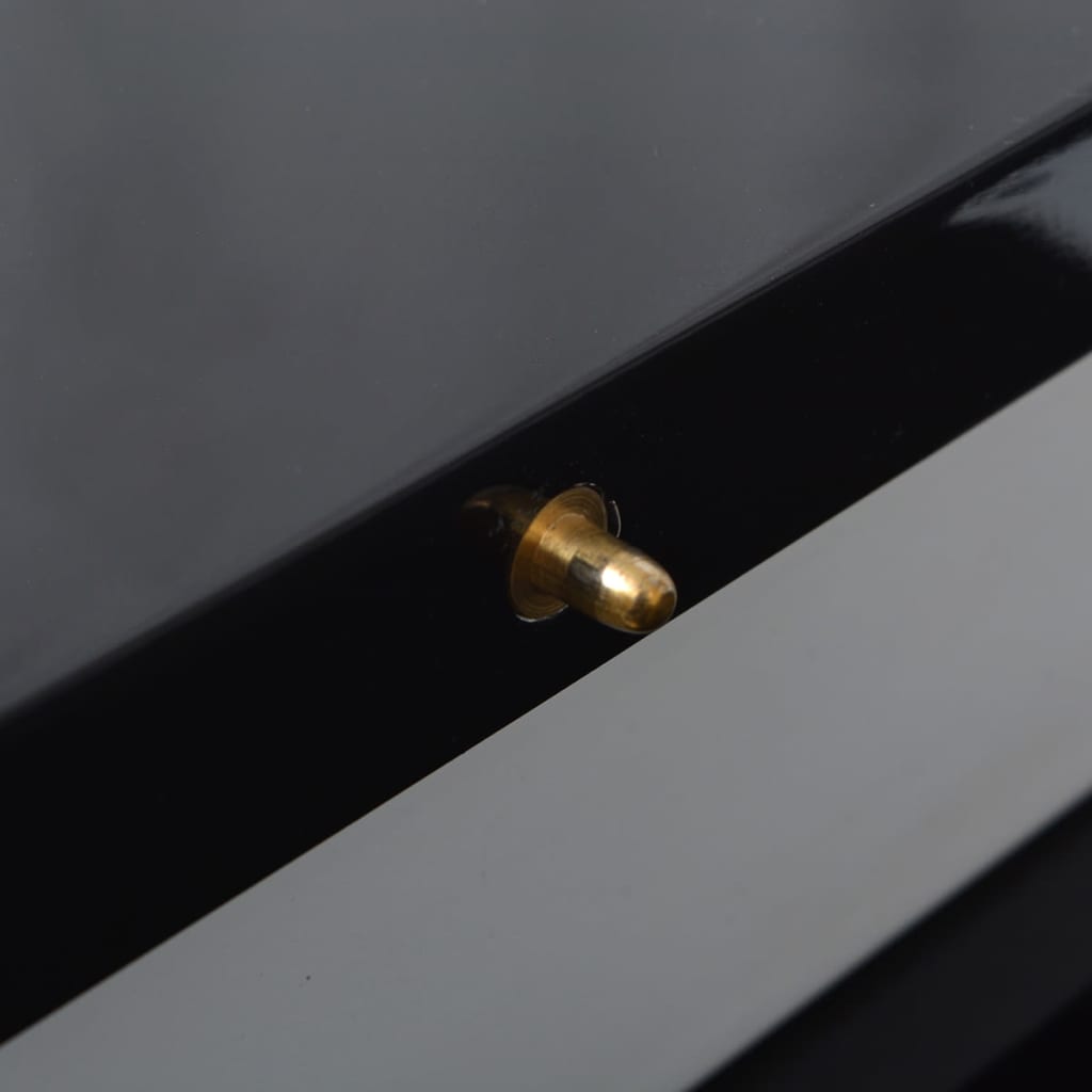 Extendable dining table in high-gloss black