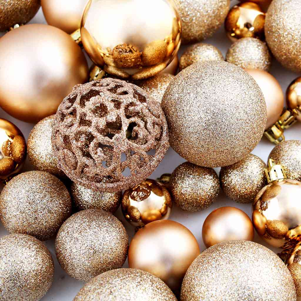 100-tlg. Weihnachtskugel-Set 3/4/6 cm Roségold