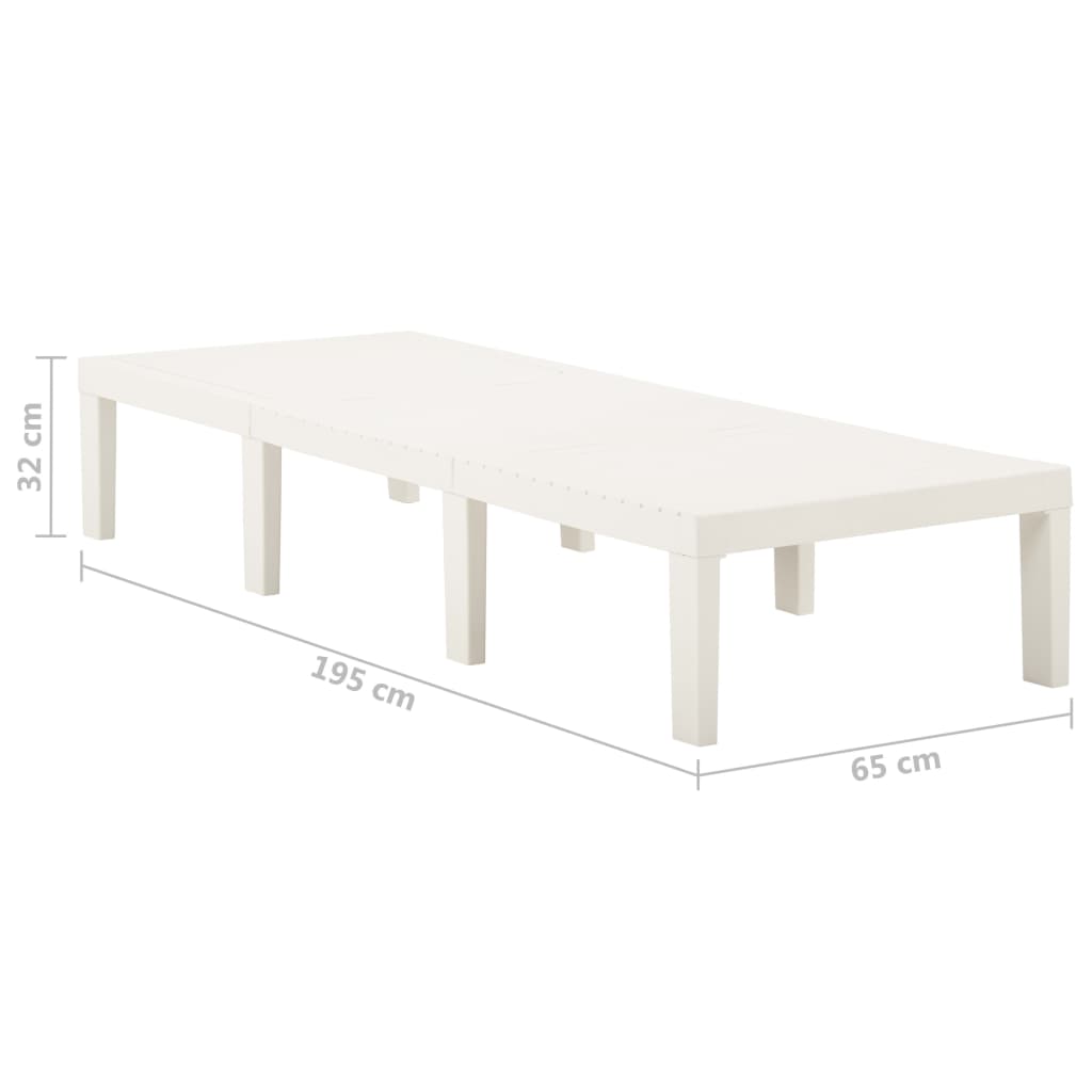 Chaise longue en plastique blanc