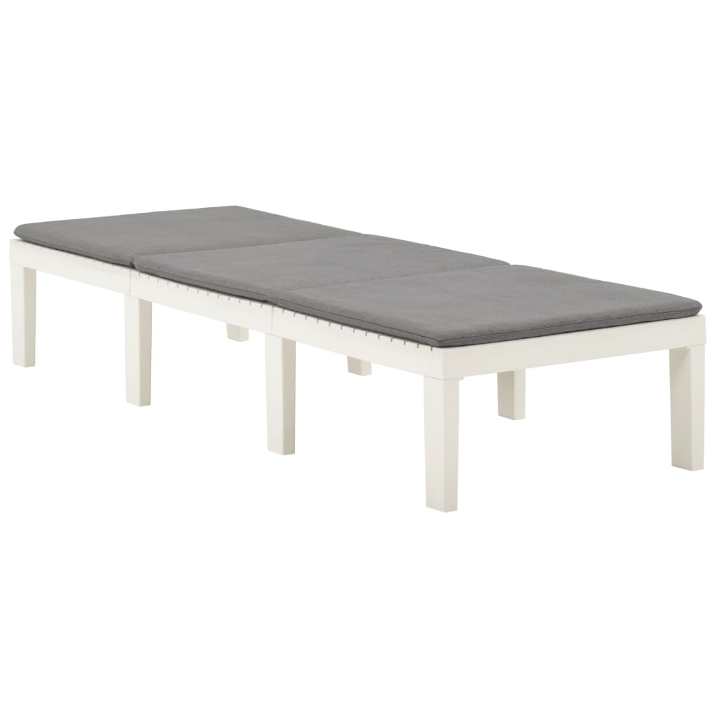 Chaise longue avec coussin en plastique blanc