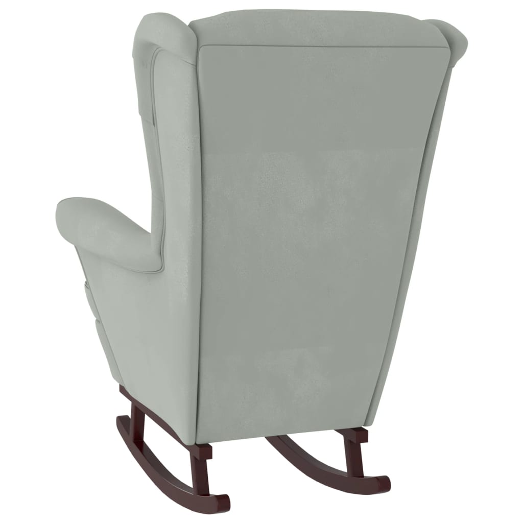 Chaise à bascule et tabouret avec pieds en bois et velours gris clair