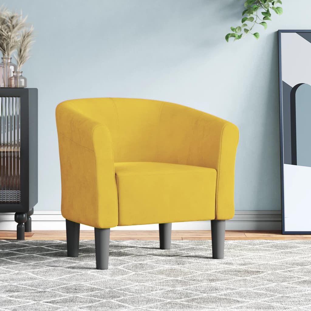 Fauteuil club en velours jaune