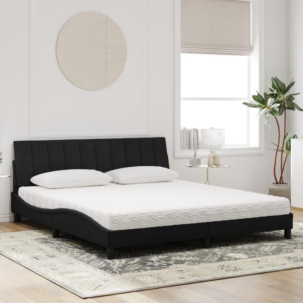 Bett mit Matratze "Hanko" Schwarz 180x200 cm Samt