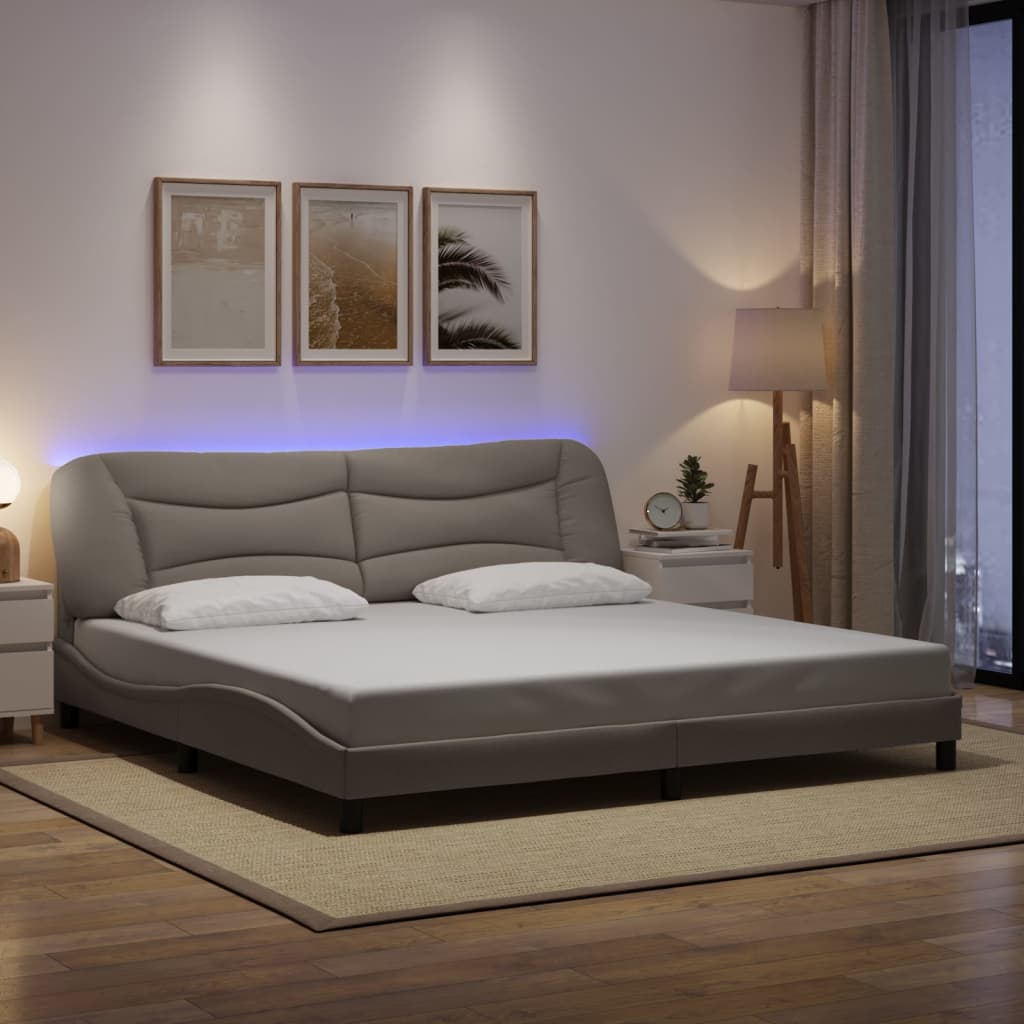 Cadre de lit avec LED sans matelas "Hvar" Taupe 200x200 cm tissu
