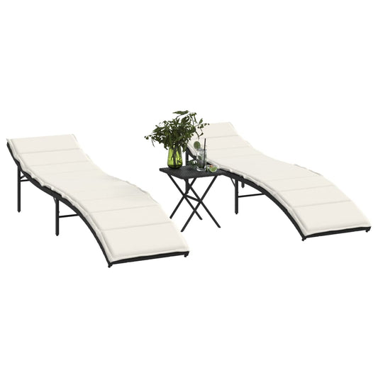 Chaises longues 2 pcs avec table en polyrotin noir