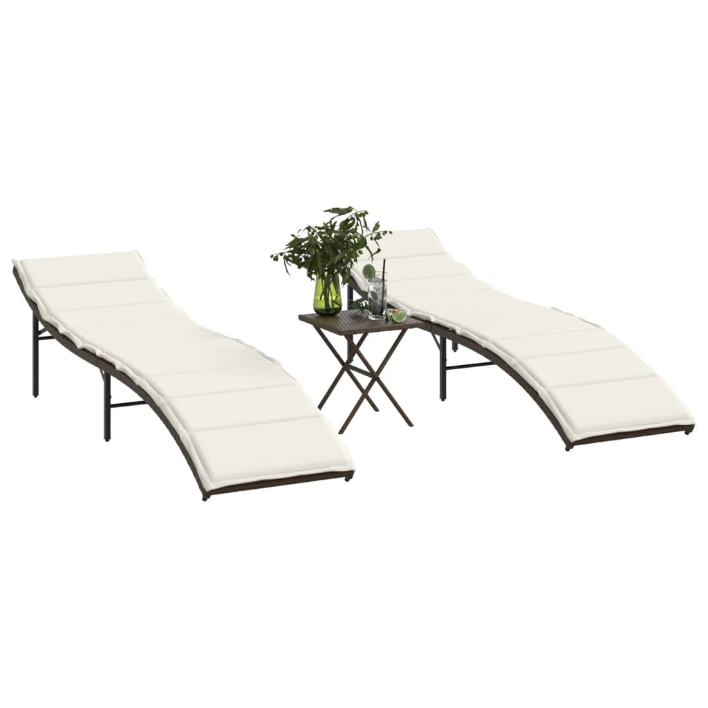 Chaises longues 2 pcs avec table en polyrotin marron