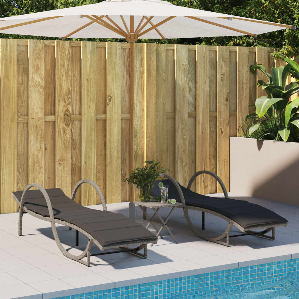 Sonnenliege mit Auflage Hellgrau 60x199x42 cm Poly Rattan