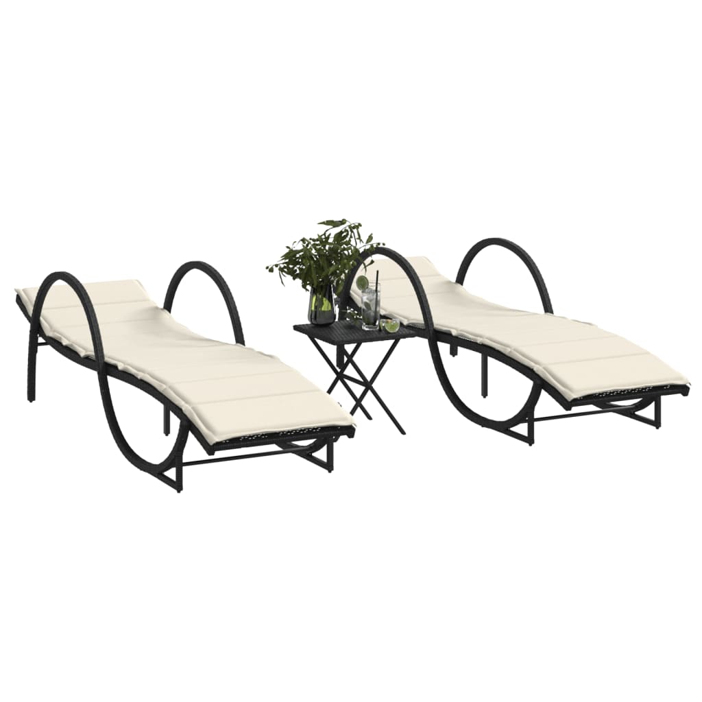 Chaises longues 2 pcs avec table en polyrotin noir