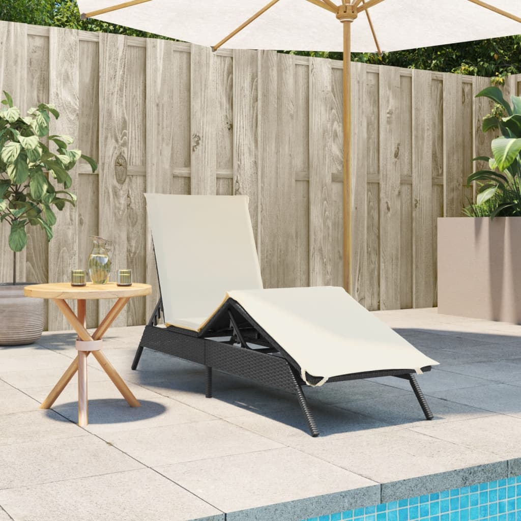 Bain de soleil avec coussin en polyrotin noir