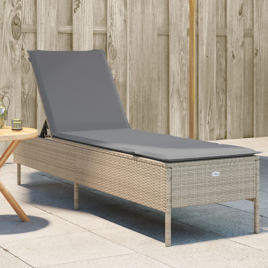 Bain de soleil avec coussin en polyrotin beige