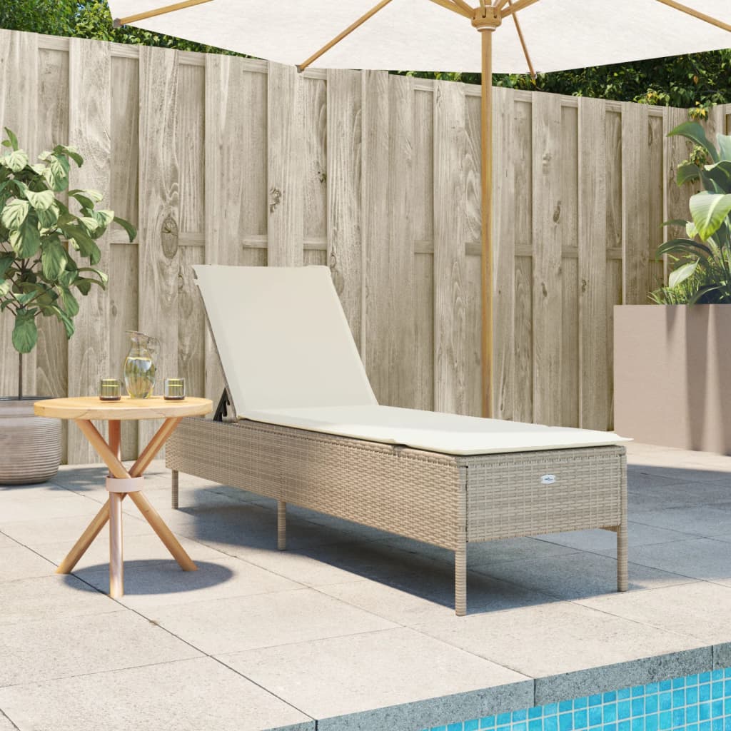 Bain de soleil avec coussin en polyrotin beige