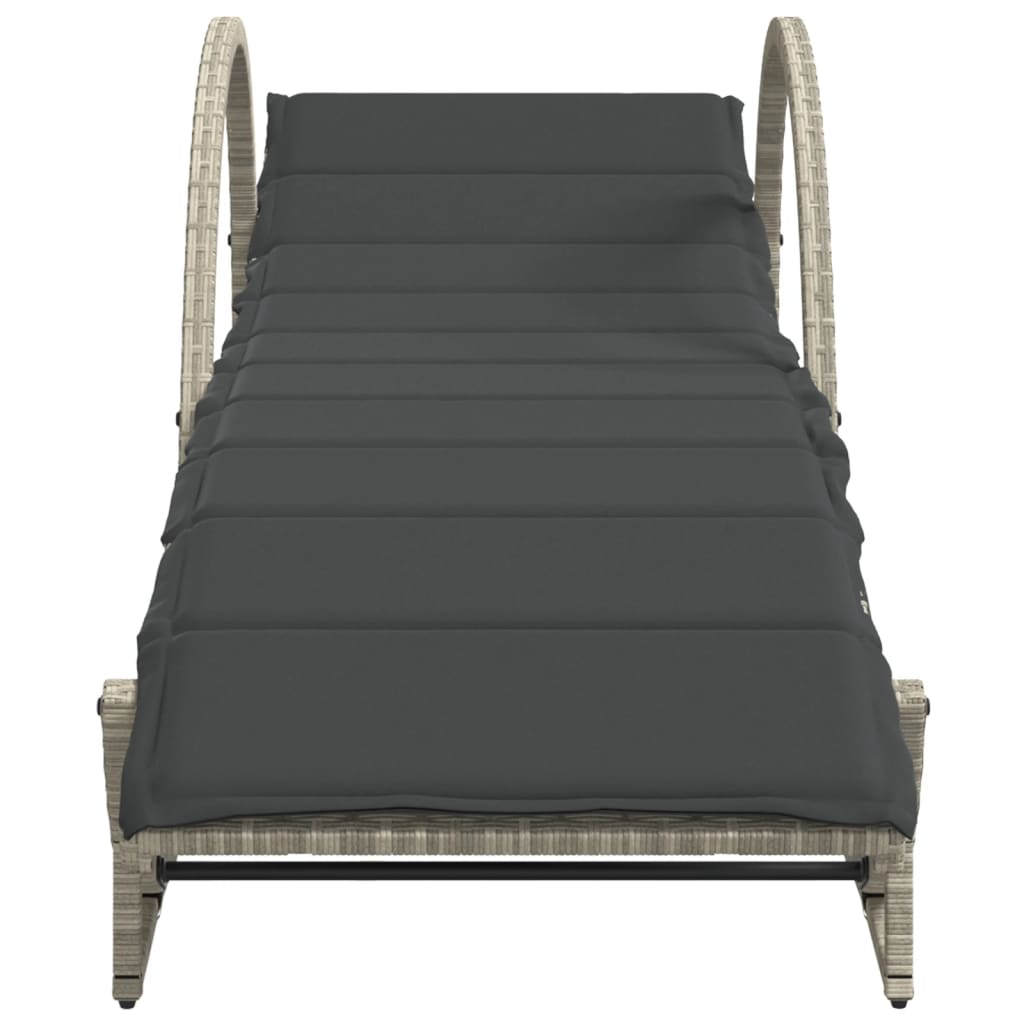 Chaises longues 2 pièces avec coussins en résine tressée gris clair