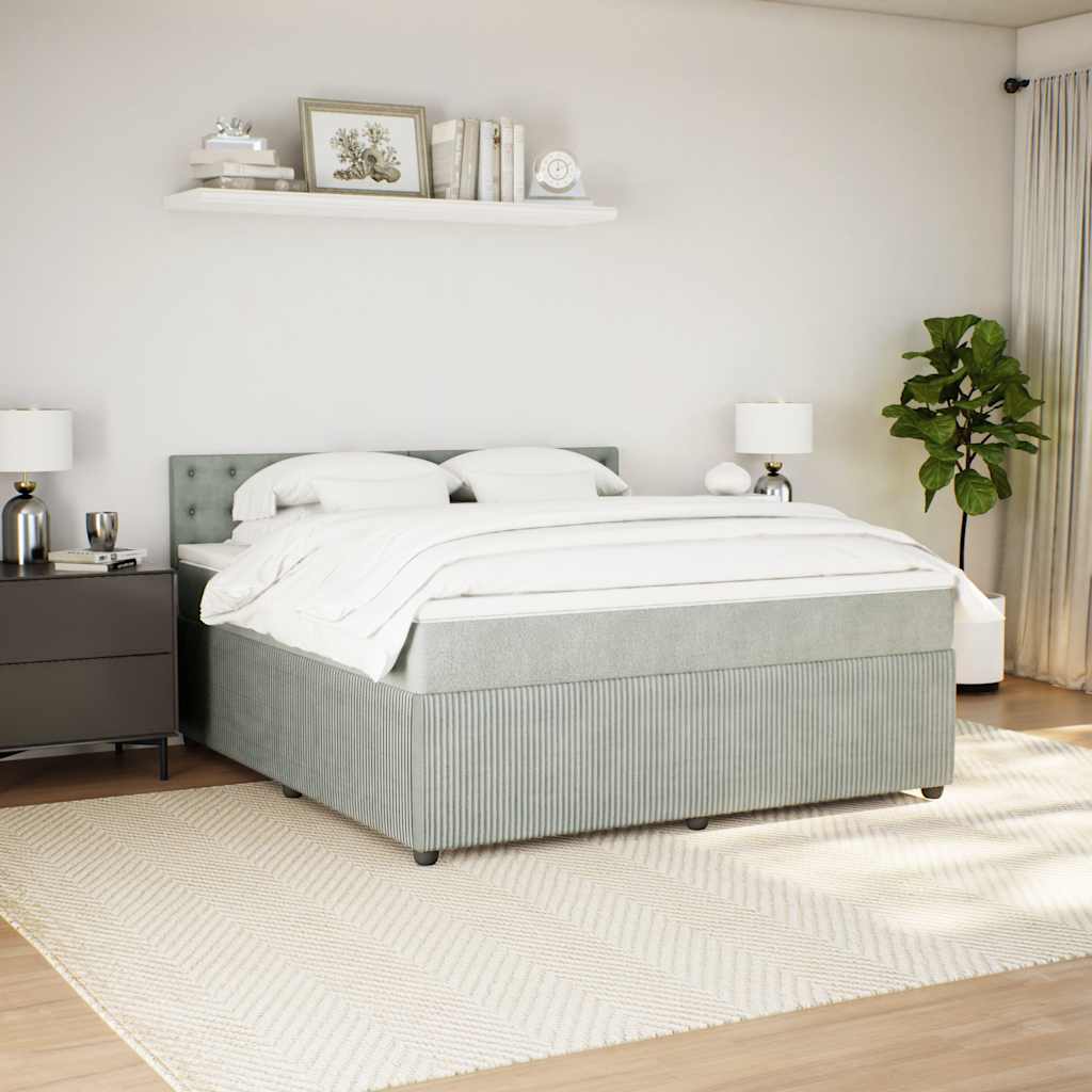 Boxspringbett mit Matratze Hellgrau 180x200 cm Samt
