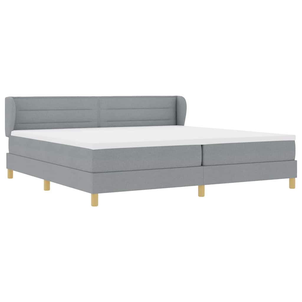 Boxspringbett mit Matratze Hellgrau 200 x 200 cm Stoff