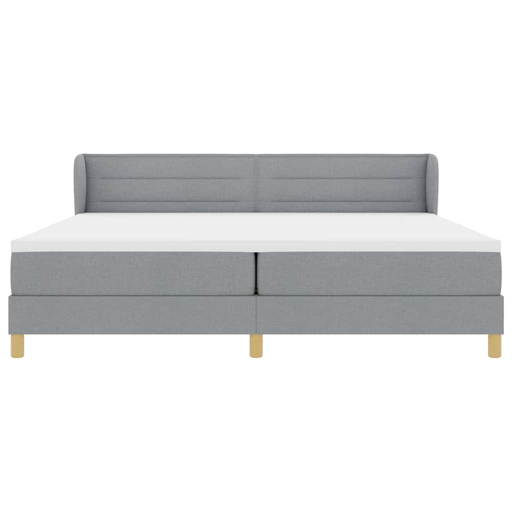 Boxspringbett mit Matratze Hellgrau 200 x 200 cm Stoff