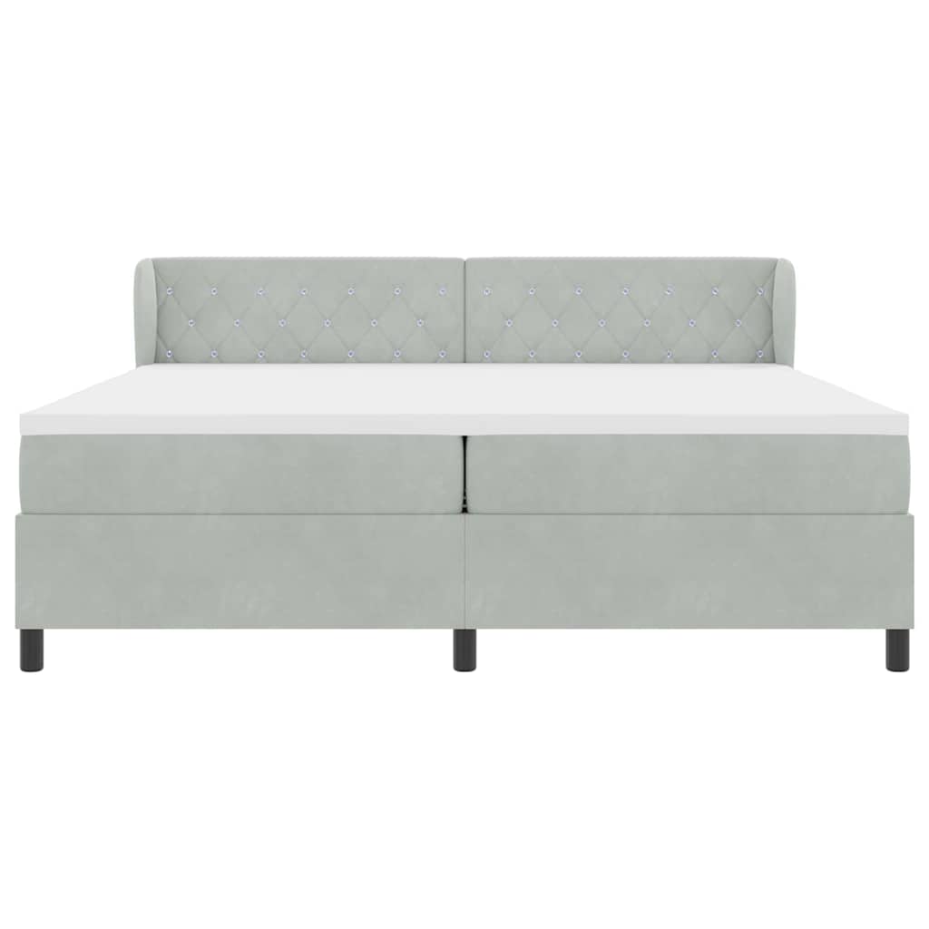 Boxspringbett mit Matratze Hellgrau 200 x 200 cm Samt