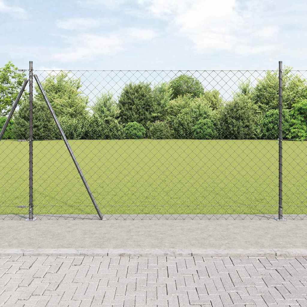 Geschweißter Drahtzaun mit Betonfundament 25 x 1,6 m (B x H)