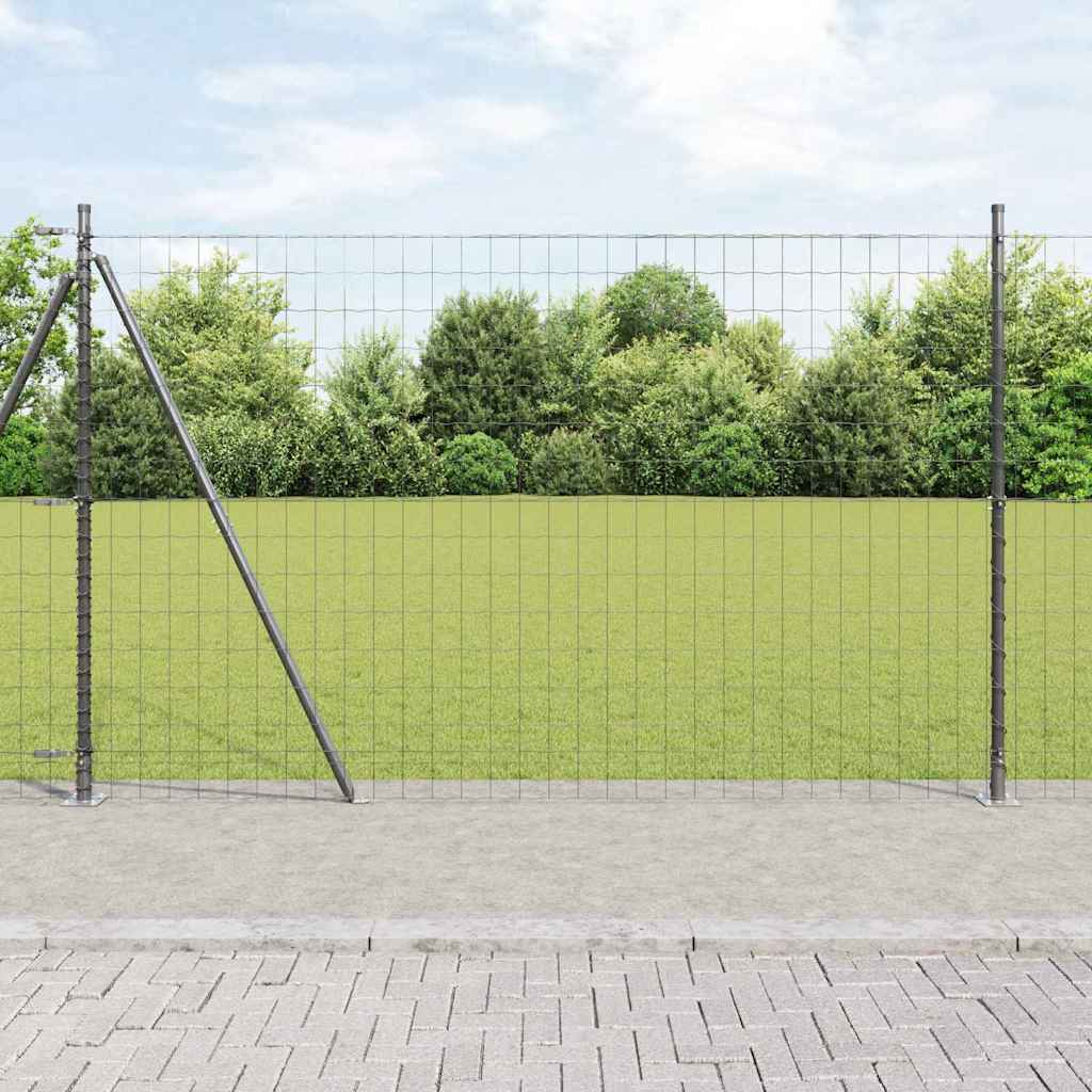 Geschweißter Drahtzaun mit Betonfundament 10 x 1,5 m (B x H)