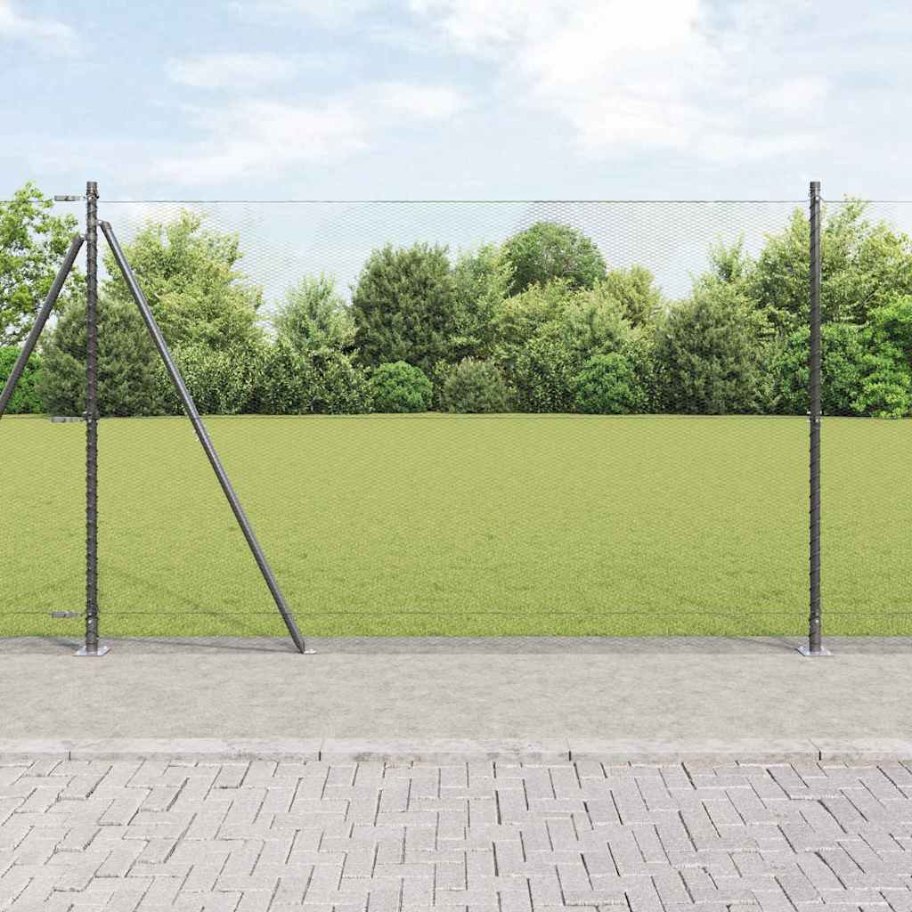 Geschweißter Drahtzaun mit Betonfundament 50 x 1,5 m (B x H)