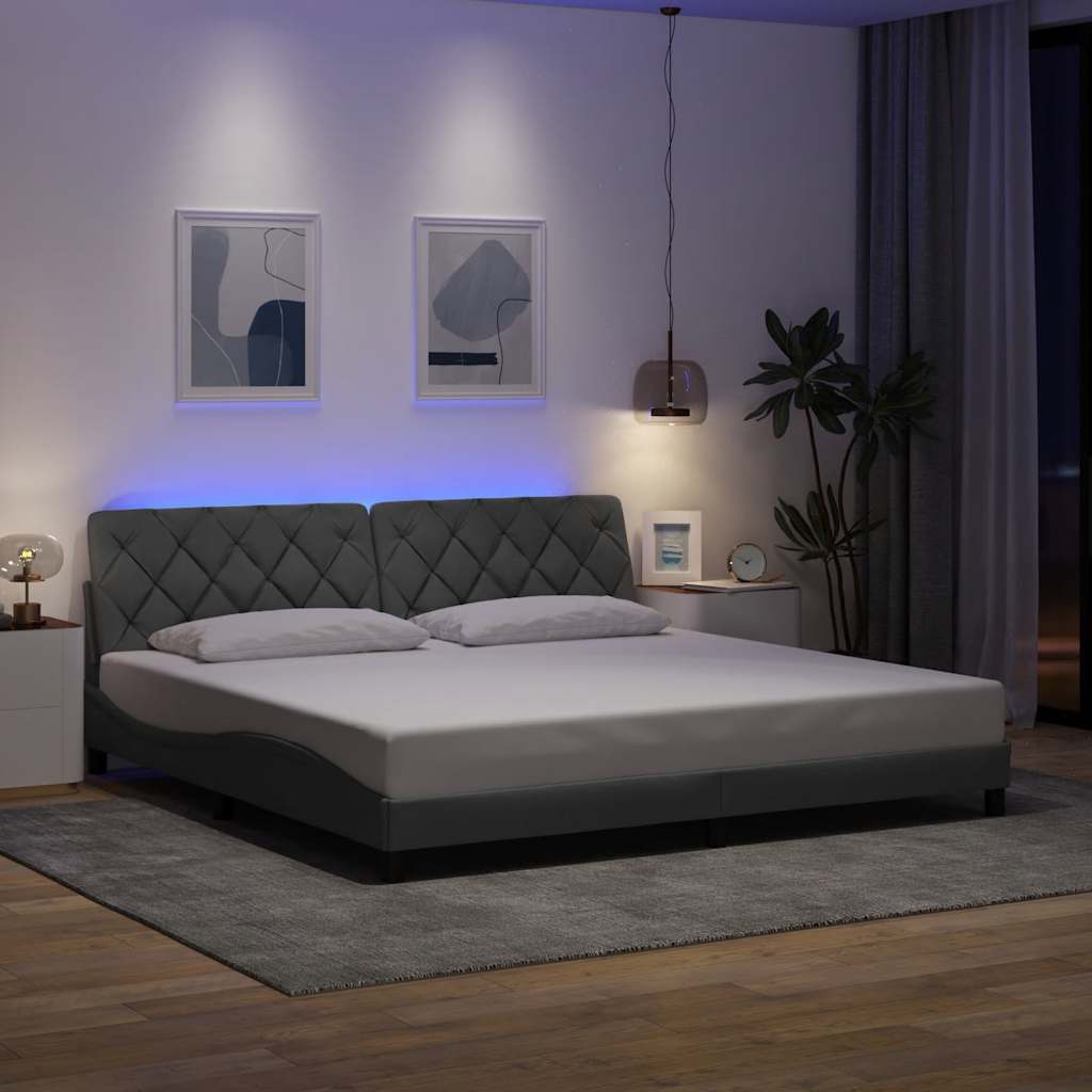 Bettgestell mit LED ohne Matratze Hellgrau 200x200 cm Stoff