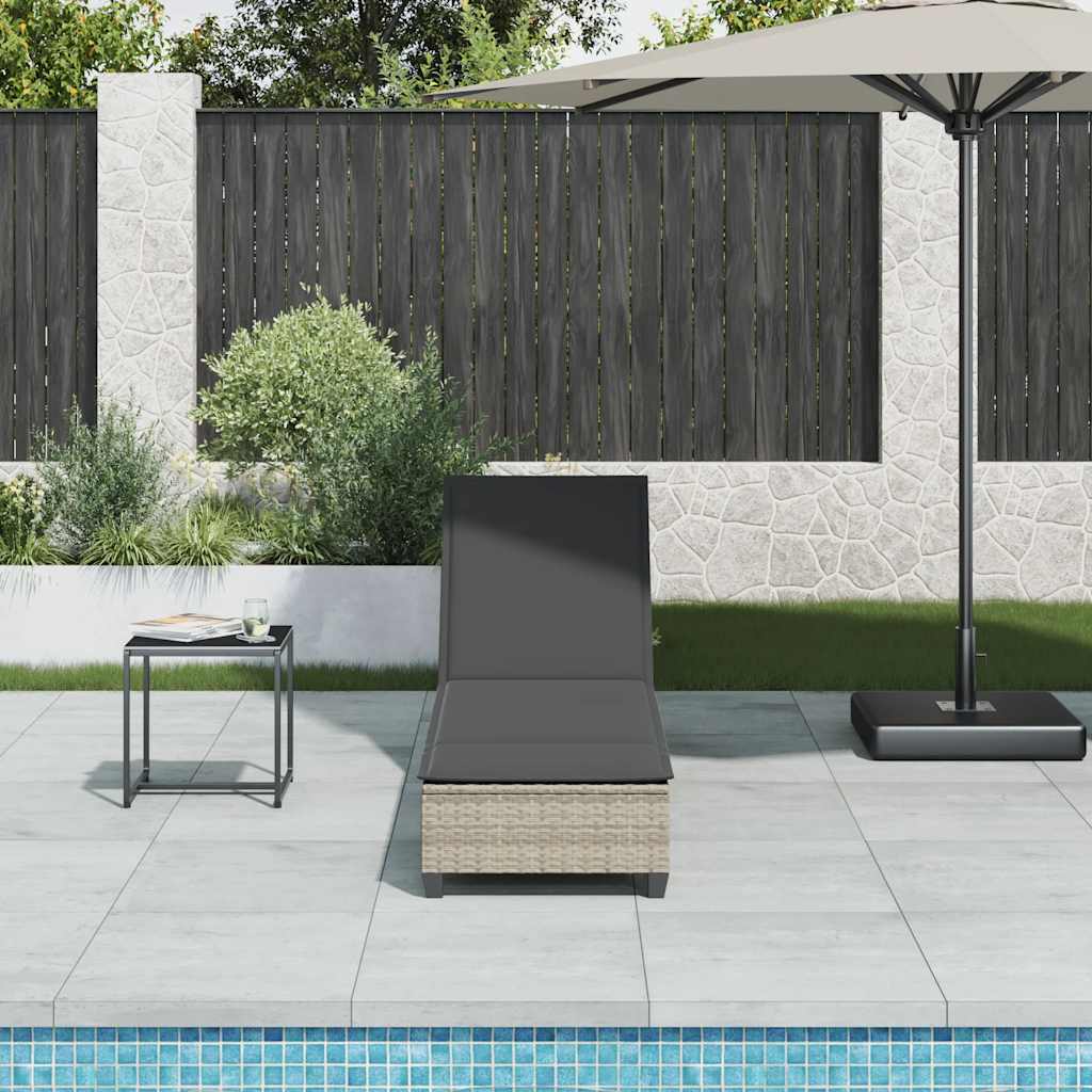 Chaise longue avec coussins gris clair 55x200x25,5cm en résine tressée