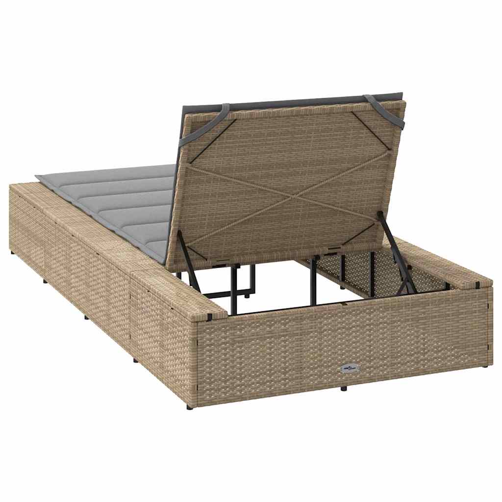 Chaise longue avec coussin flottant en polyrotin beige