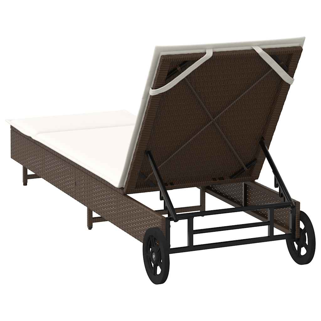 Bain de soleil à roulettes et coussin en polyrotin marron