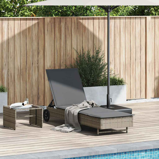 Bain de soleil à roulettes et coussin en polyrotin gris
