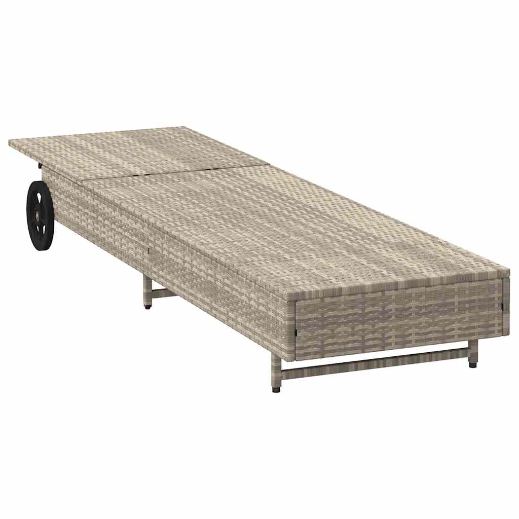 Bain de soleil à roulettes et coussin en polyrotin gris clair