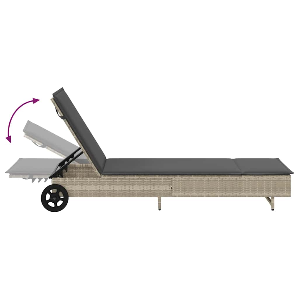 Bain de soleil à roulettes et coussin en polyrotin gris clair