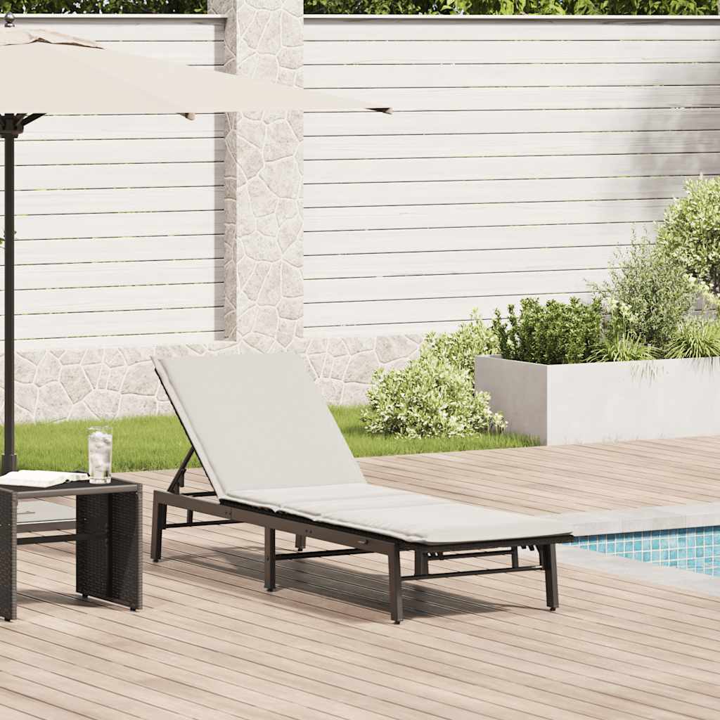 Bain de soleil avec coussin en polyrotin noir