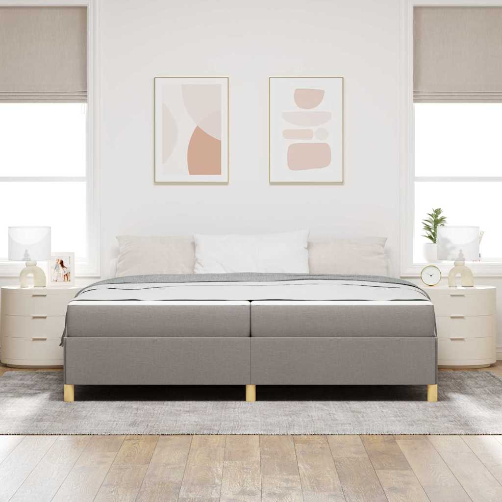 Boxspringbett mit Matratze Taupe und Weiß 200 x 200 cm Stoff