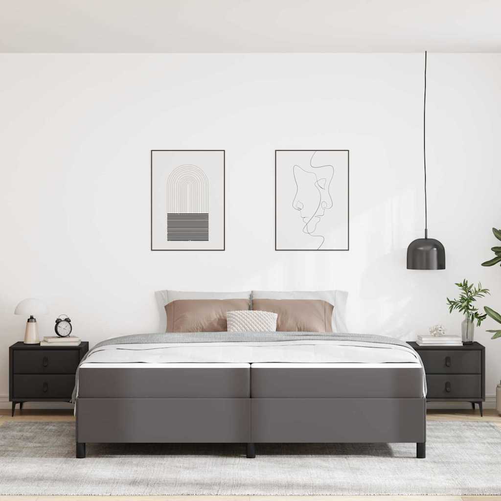 Bettgestell mit Matratze Grau 200 x 200 cm Kunstleder