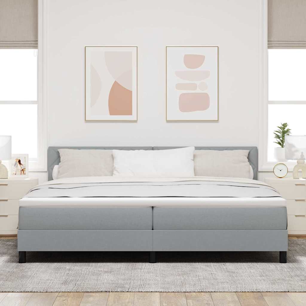 Boxspringbett mit LED-Lichtleisten Hellgrau 200 x 200 cm Stoff
