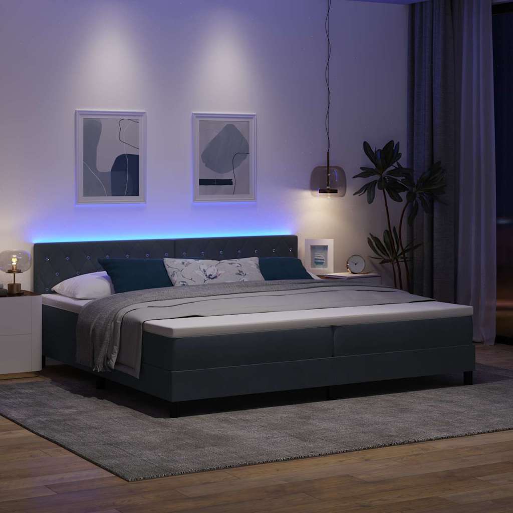 LED Boxspringbett mit Matratze Dunkelgrau 200 x 200 cm Samt