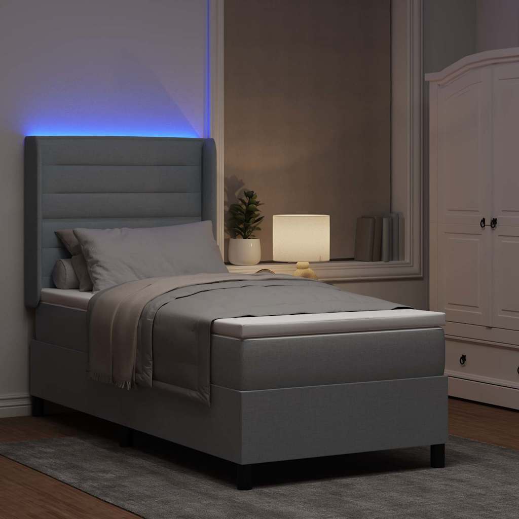 LED Boxspringbett mit Matratze Hellgrau 80 x 200 cm Stoff