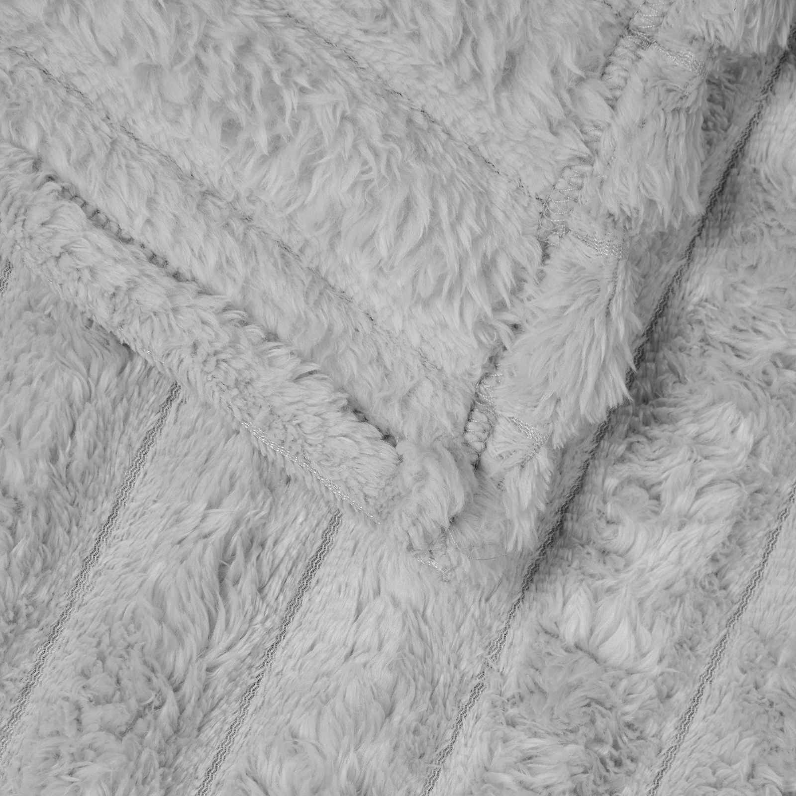 Wohndecke Grau 95 x 220 cm 0.45 kg Fleece