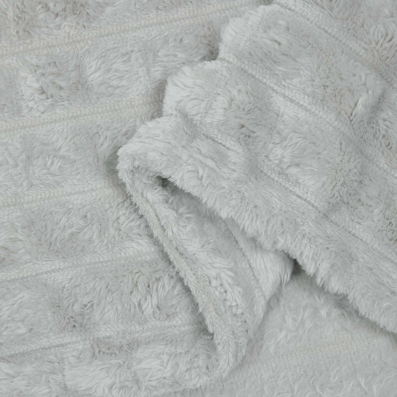 Wohndecke Grau 95 x 220 cm 0.51 kg Fleece