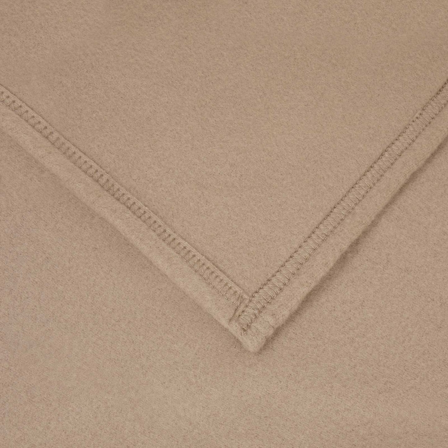 Wohndecke Kamel 200 x 150 cm 0.45 kg Fleece