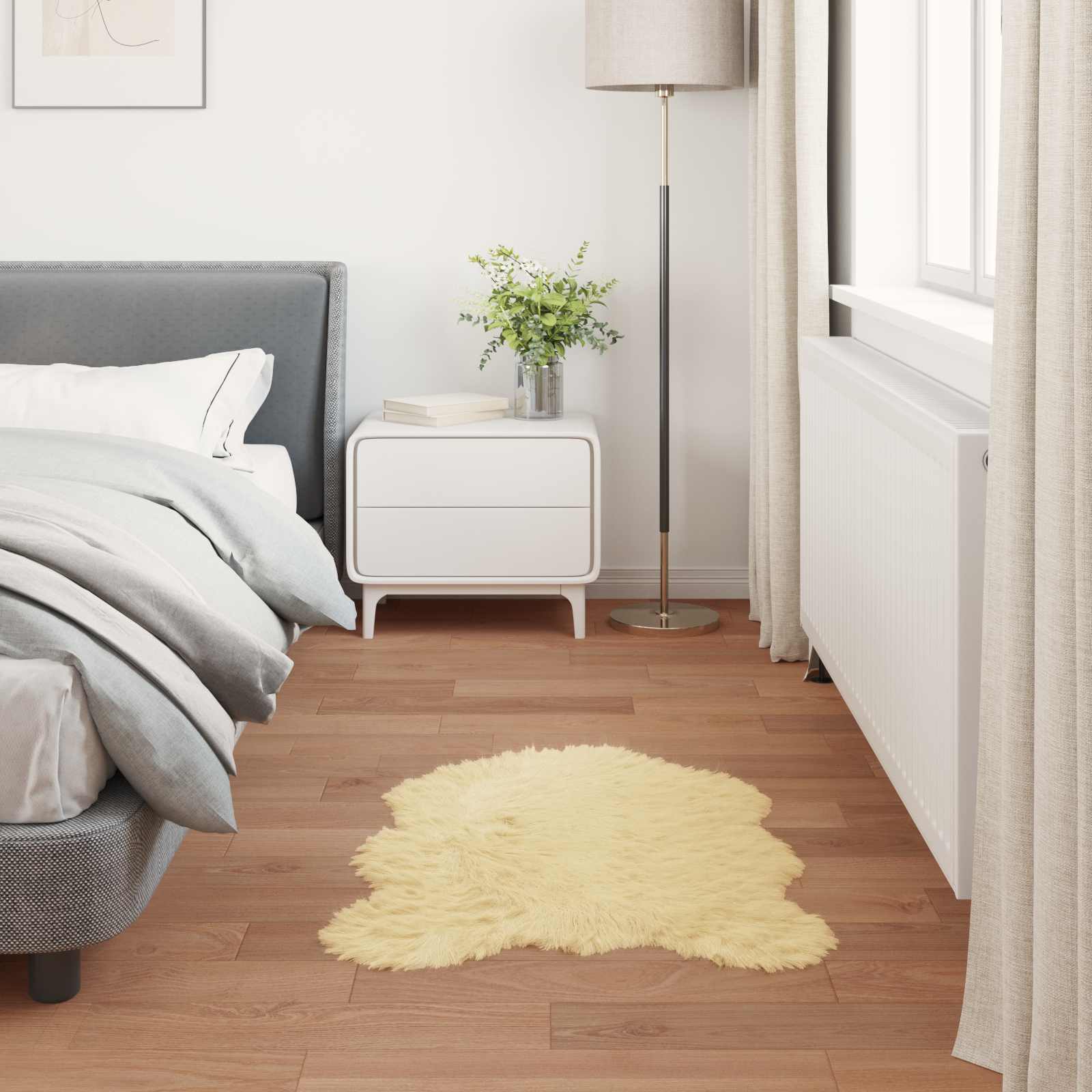 Teppich aus Kunstschaffell TAFALLA Creme 60 x 90 cm Polyester