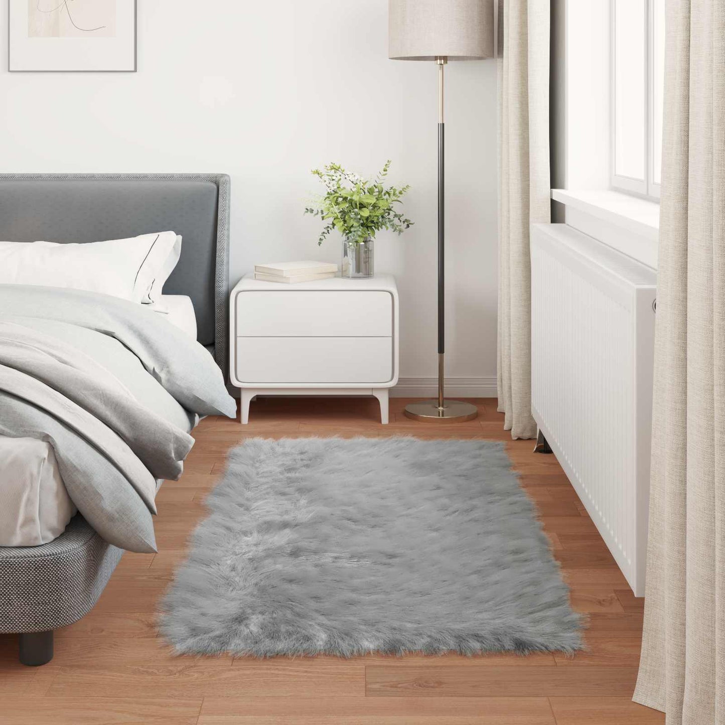 Teppich aus Kunstschaffell TAFALLA Grau 60 x 110 cm Polyester