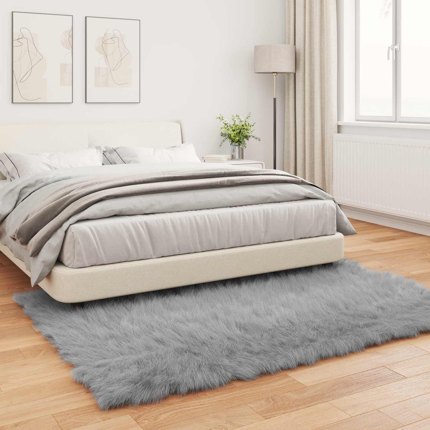 Teppich aus Kunstschaffell TAFALLA Grau 120 x 170 cm Polyester